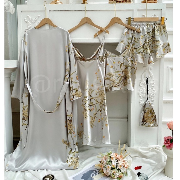 Satin Pajama Lingerie Set of 5 Pieces Robe Slip Cami Top Shorts - Picture 2 of 7